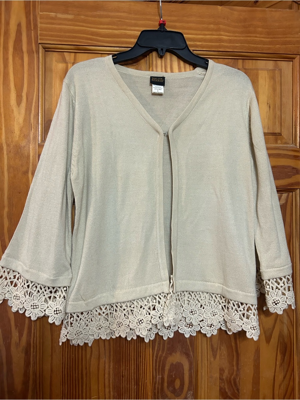 Salon Studio Cream Crochet-Hem Women's Cardigan
